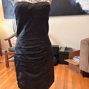 Elegant Black Strapless Dress